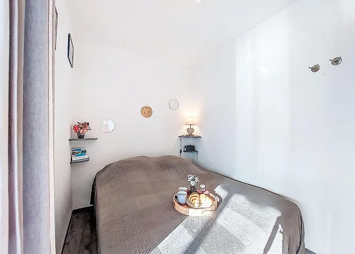 Le Californie By Interhome * Le Grau-du-Roi